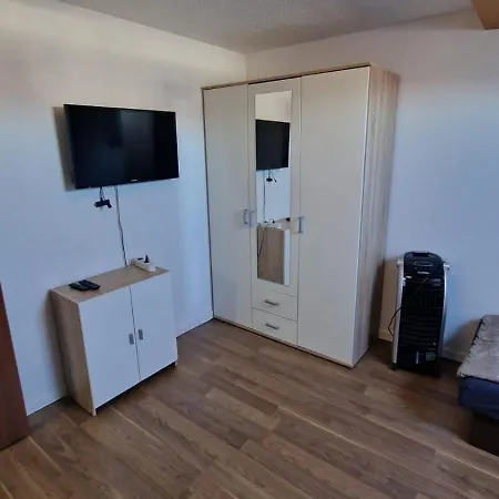 Apartman Flex Aparts - Moeblierte In