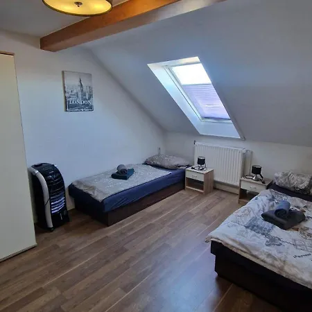 Flex Aparts - Moeblierte In Apartman